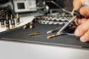 SILVER-SOLDER-Emo_Hands_01 Auflösung klein