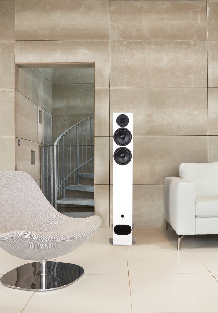 [PMCZFACT8SIGWH] FACT-8 Signature (White Silk)